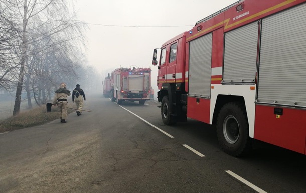 Пожежі Чорнобильську зону чорнять вже п ятий день