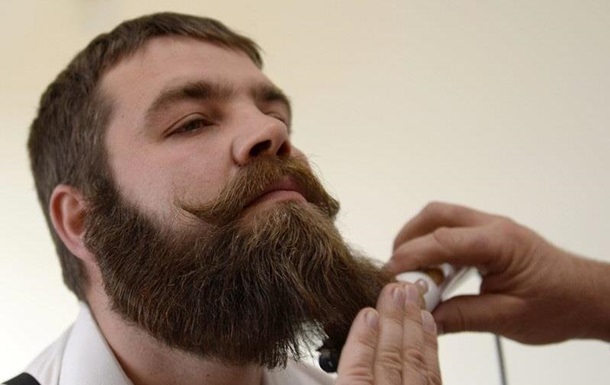 Респираторы не защитят бородачей - Минздрав