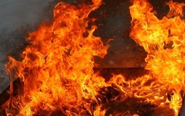В Крыму четыре ребенка обгорели во время игры с канистрой