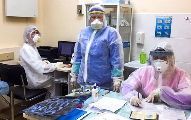 В Александровской больнице растет число пациентов с коронавирусом 