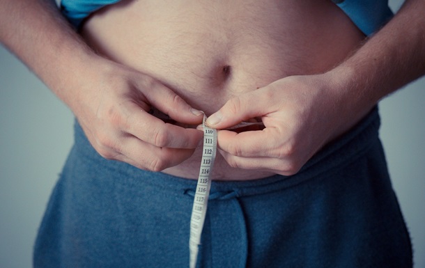 Ожиріння небезпечніше за рак для хворих на COVID-19 - вчені