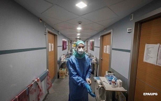 COVID-19 выявили у трети пациентов с пневмонией в больнице Ивано-Франковска