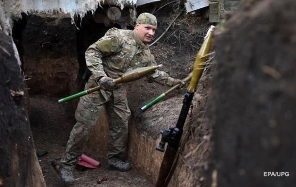 На Донбасі за добу п ять обстрілів, втрат немає