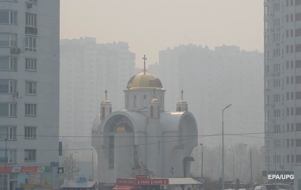 В Киеве снова подскочило загрязнение воздуха 