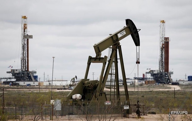 Кремль про обвал цін на нафту: Потрібно почекати