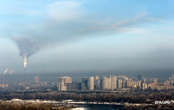 В воздухе Киева снова повысились вредные примеси 