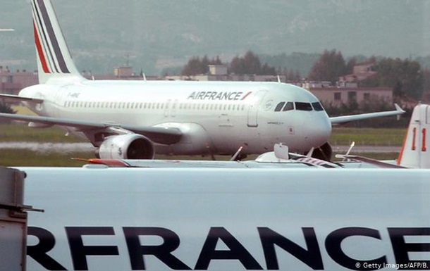 Авіакомпанія Air France отримає від влади Франції сім мільярдів євро