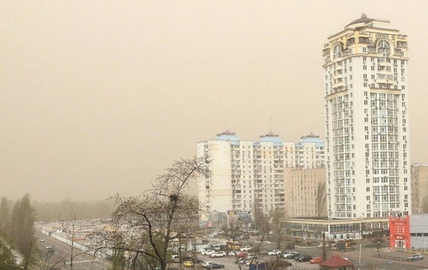 В Киеве загрязнение воздуха превысило норму в разы