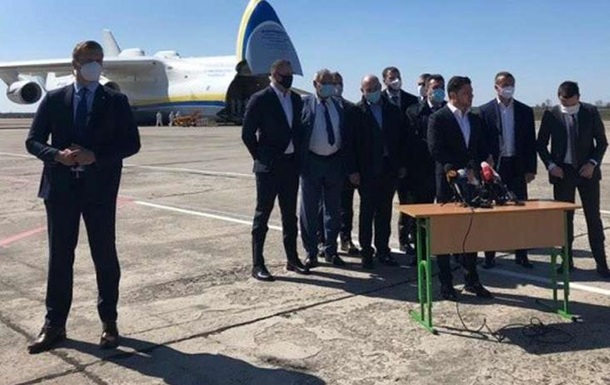 Маски для «Эпицентра» сорвали маску с Зеленского