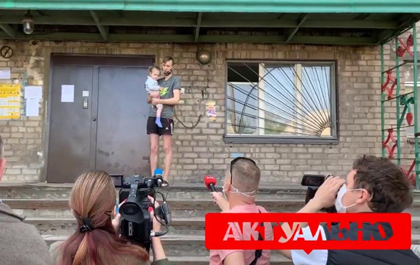 На видео показали закрытое общежитие в Запорожье