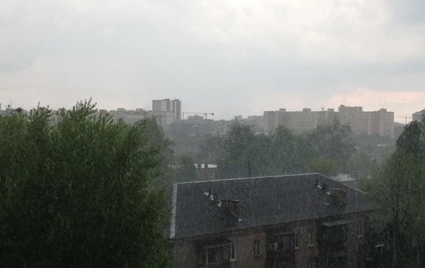 У Києві очікують місячну норму опадів за добу