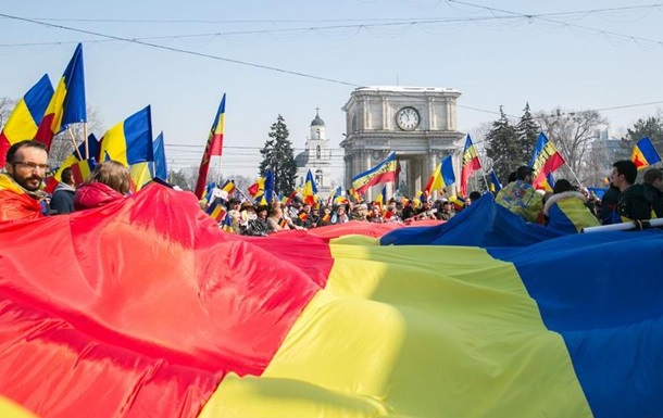 Конституційний суд Молдови заборонив брати кредит у Росії