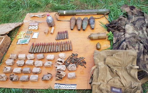 На Луганщине обнаружили арсенал оружия сепаратистов