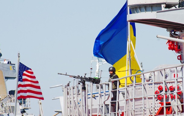 У ВМС України набирають екіпажі для нових катерів Island