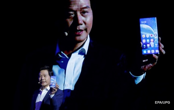 Глава Xiaomi користується iPhone