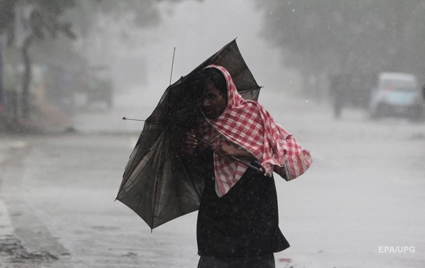 В Індії та Бангладеш 14 людей стали жертвами циклону Амфан