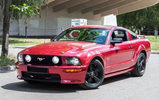 Владельцу Ford Mustang отомстили за шум: фото