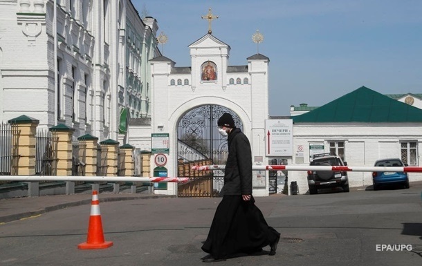 На Прикарпатье священника оштрафовали за службу в карантин