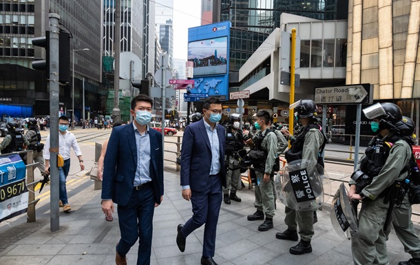 Трамп розриває зв язки з Гонконгом. Хто постраждає