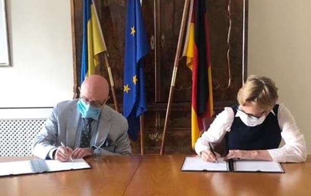 Україна і ФРН підписали угоду про виділення 25 млн євро переселенцям