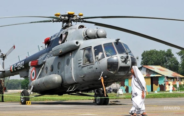 В Індонезії розбився військовий вертоліт, є жертви