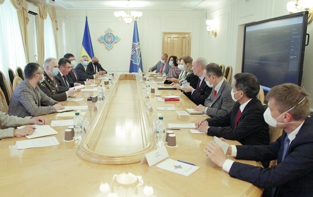 Данілов розповів G7 про реформу Укроборонпрому