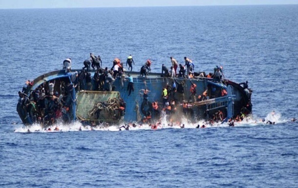 Біля узбережжя Тунісу розбилося судно з мігрантами: 48 загиблих