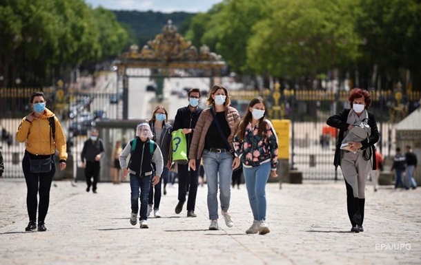 Во Франции минимум жертв с начала пандемии