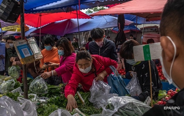 На оптовому ринку в Пекіні виявлено коронавірус