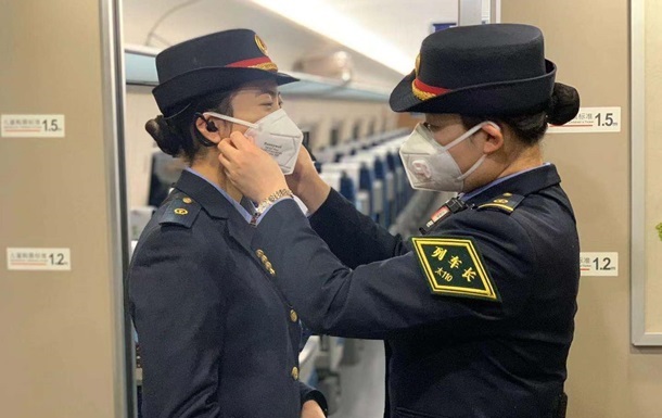 В китайском городе ввели военное положение из-за коронавируса