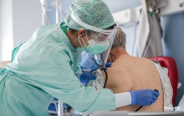 Лікарня на Рівненщині переповнена хворими на пневмонію