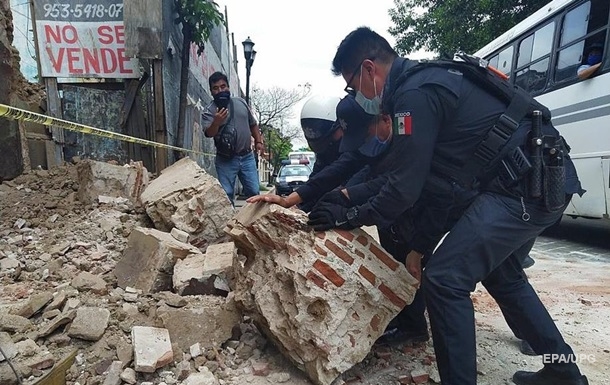 У Мексиці зросла кількість жертв потужного землетрусу