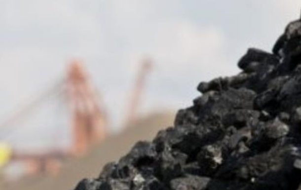 Чтобы финансировать войну, РФ продает украденный на Донбассе уголь