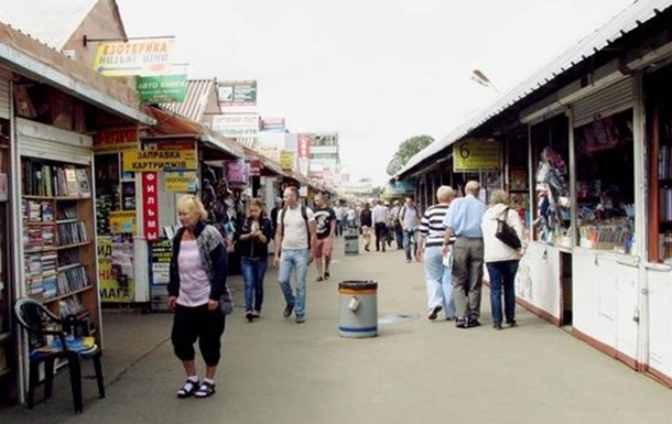 На столичному ринку Троєщина спалах коронавірусу