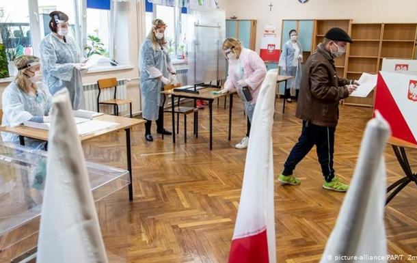 Польща обирає нового президента - Дуда вважається фаворитом