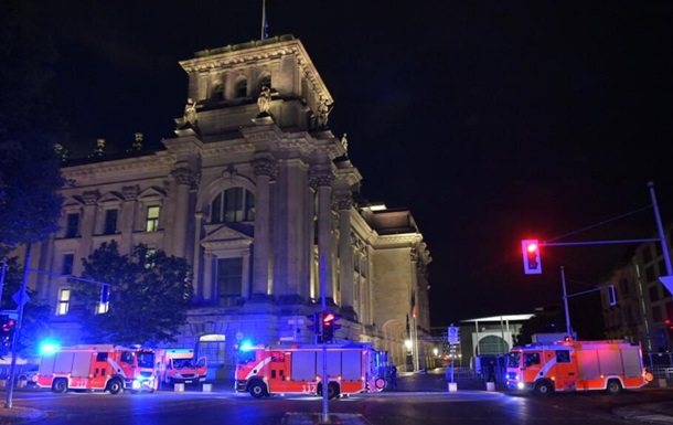 Будівлю Бундестагу намагалися підпалити