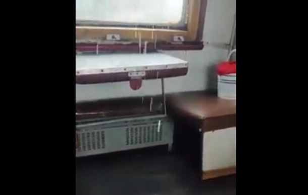 Опубліковано відео  потопу  у вагоні Укрзалізниці