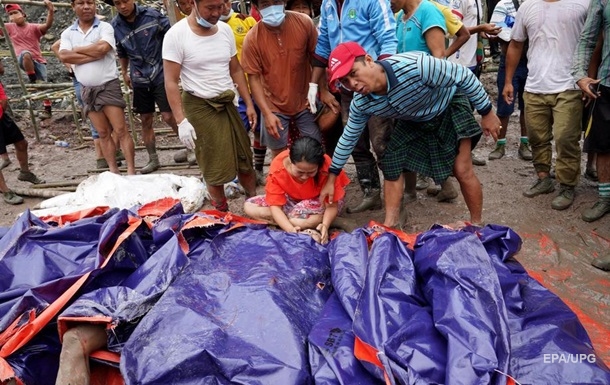 Кількість загиблих під час обвалу в М янмі перевищила 160 осіб. Фото: 18+