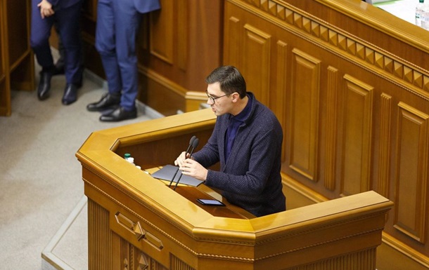  Слуга народа  в Раде предложил пари на 100 тыс грн депутату от Порошенко