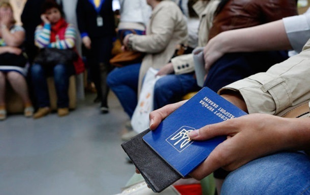 Стало відомо, скільки українців отримали статус біженця в ЄС