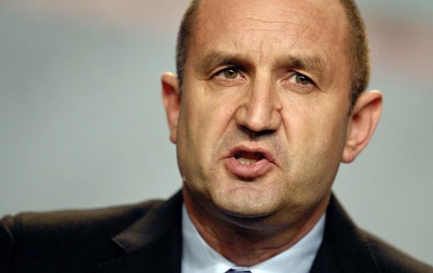 Президент Болгарії закликав  мафіозний  уряд піти у відставку