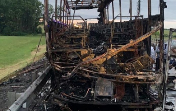 У Росії згорів автобус з Донецька, є постраждалі