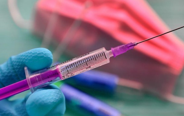 Степанов: Безкоштовно ніхто не роздаватиме вакцину від COVID