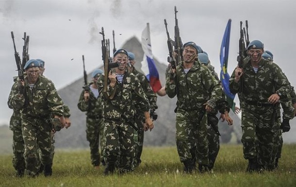РФ привела в бойову готовність армію на південному заході