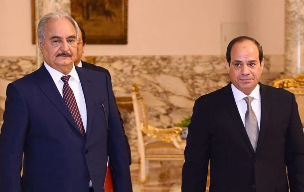 Парламент Єгипту схвалив введення військ до Лівії