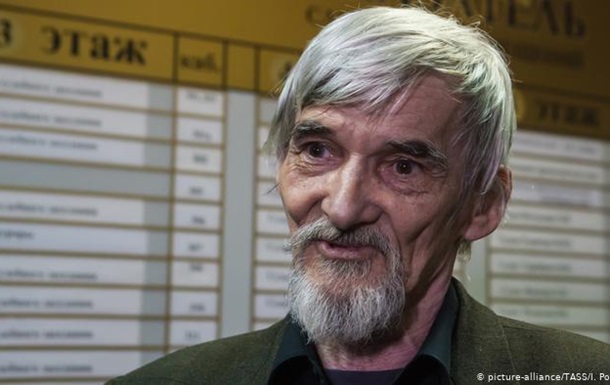 У Росії дослідника сталінських репресій засудили до 3,5 років