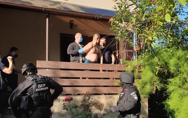 Поліція затримала  смотрящого  за містом на Київщині