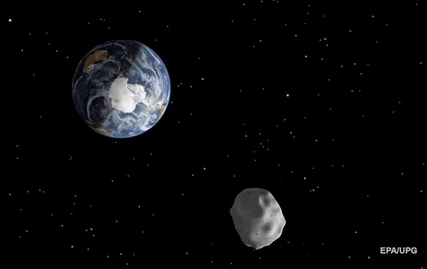 До Землі летить величезний астероїд - NASA