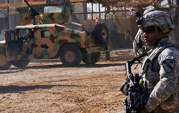 Військова база США в Іраку потрапила під ракетний обстріл