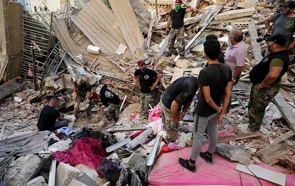 Кількість жертв вибуху в Бейруті перевищила 150